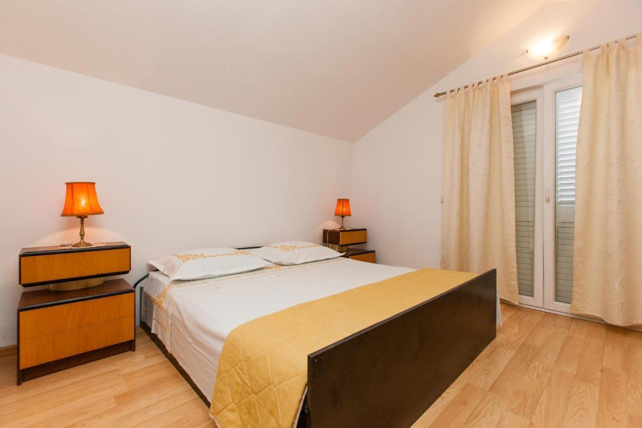 Holiday Home Beata Trogir Luaran gambar
